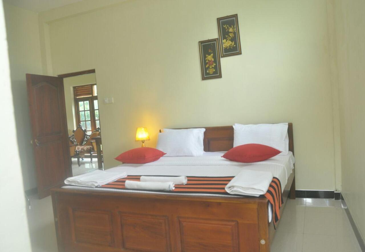 The Max Villa เนกอมโบ ภายนอก รูปภาพ